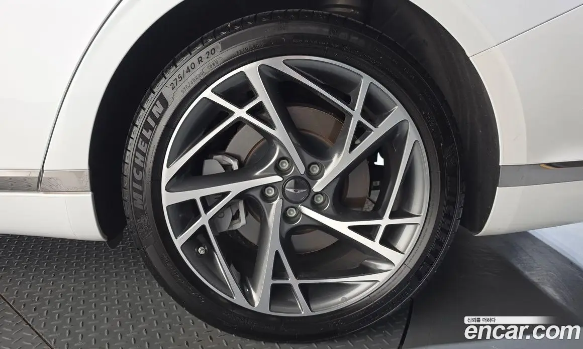 Genesis G90 2023 3.5 автомат (гидро), фото 7 Genesis G90 2023 3.5 автомат (гидро), фото 7