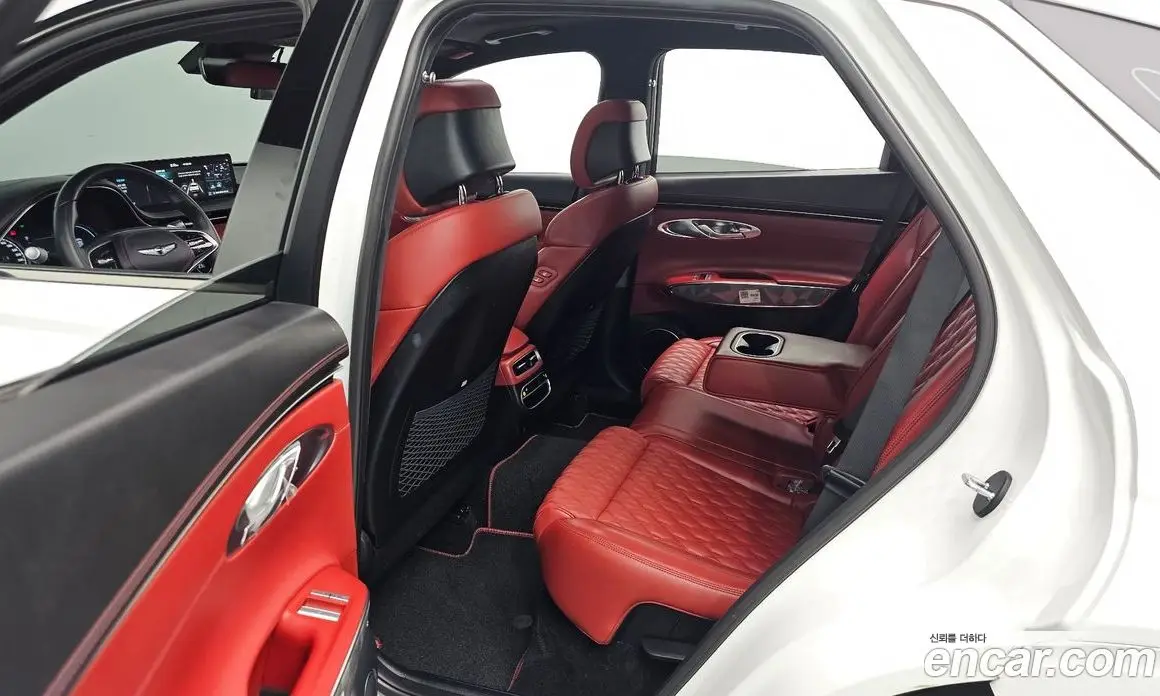 Genesis GV70 2021 2.5 автомат (гидро), фото 17