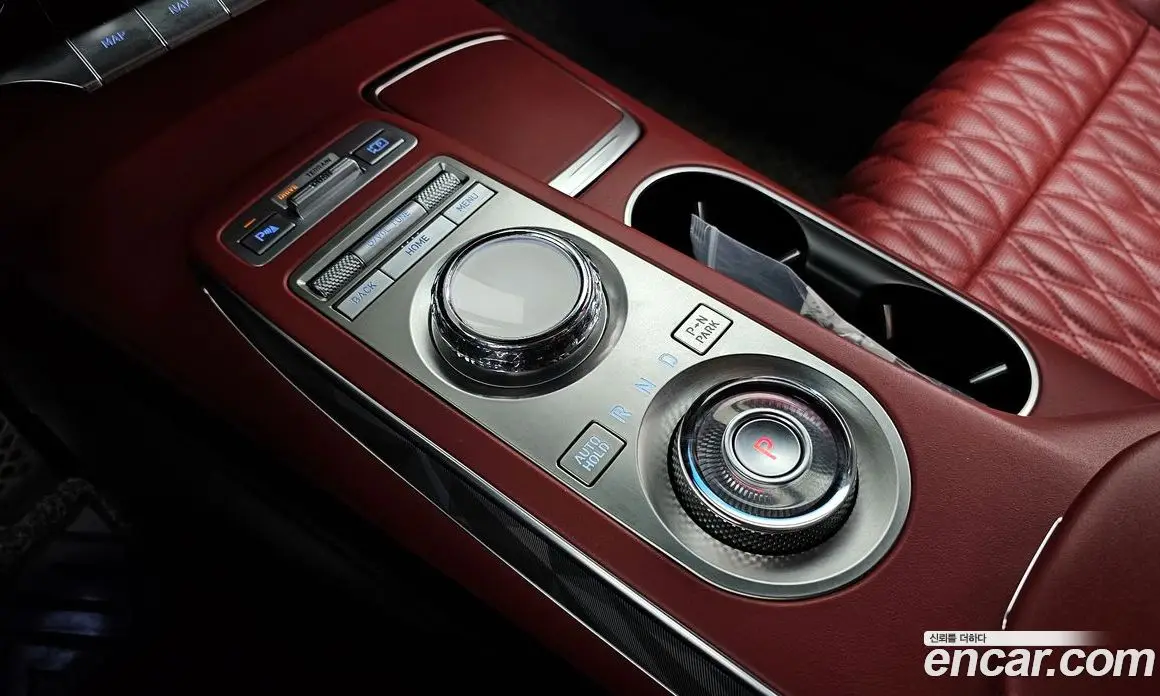 Genesis GV70 2021 3.5 автомат (гидро), фото 12