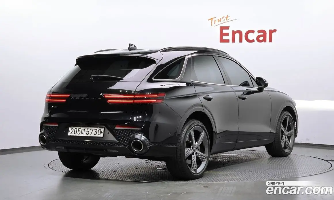 Genesis GV70 2021 2.5 автомат (гидро), фото 2 Genesis GV70 2021 2.5 автомат (гидро), фото 2