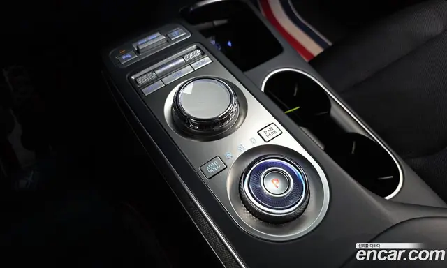 Genesis GV70 2021 2.5 автомат (гидро), миниатюра 12