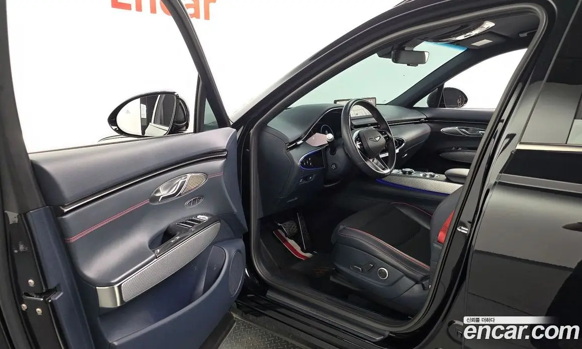 Genesis GV70 2021 2.5 автомат (гидро), фото 13 Genesis GV70 2021 2.5 автомат (гидро), фото 13
