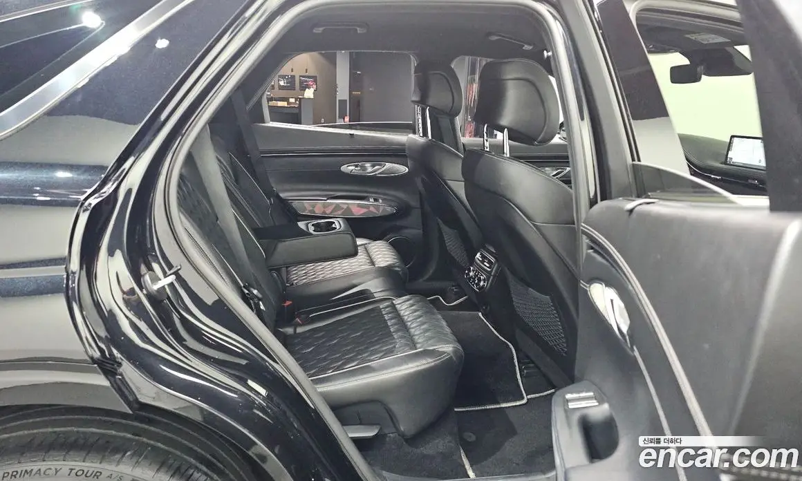 Genesis GV70 2022 2.5 автомат (гидро), фото 16 Genesis GV70 2022 2.5 автомат (гидро), фото 16