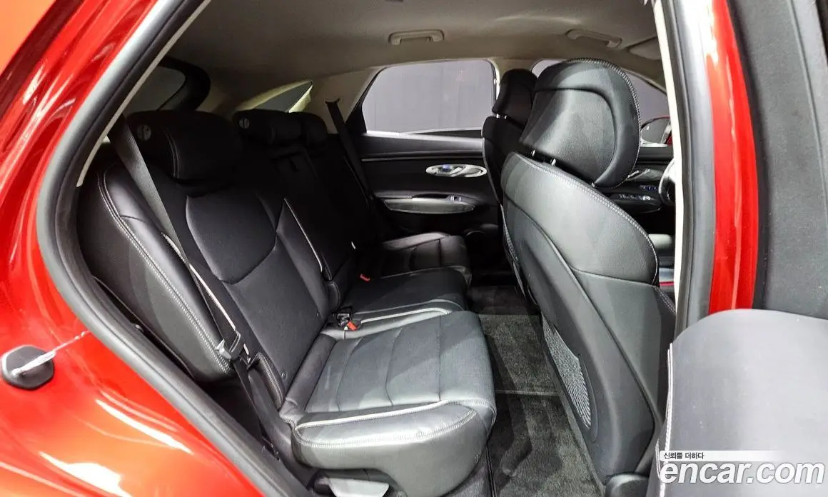 Genesis GV70 2022 2.5 автомат (гидро), фото 16 Genesis GV70 2022 2.5 автомат (гидро), фото 16