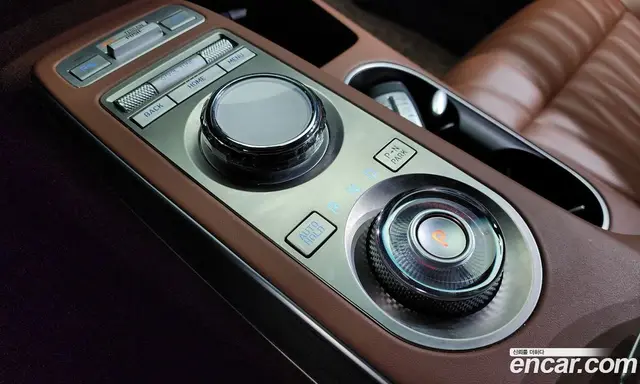 Genesis GV70 2022 2.5 автомат (гидро), миниатюра 12