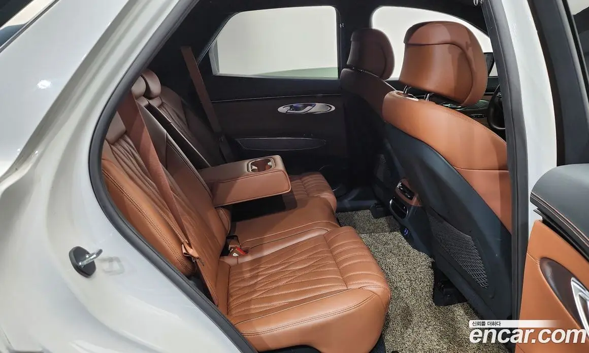 Genesis GV70 2022 2.5 автомат (гидро), фото 17