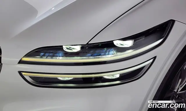 Genesis GV70 2022 2.5 автомат (гидро), миниатюра 8