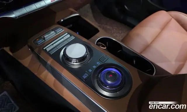 Genesis GV70 2023 2.5 автомат (гидро), миниатюра 12