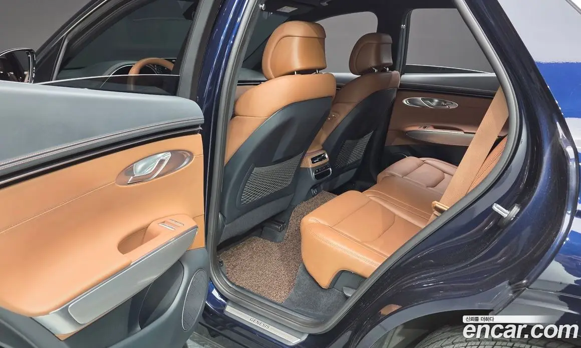 Genesis GV70 2023 2.5 автомат (гидро), фото 18 Genesis GV70 2023 2.5 автомат (гидро), фото 18