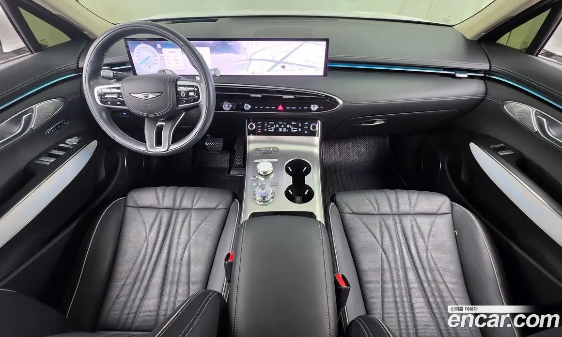 Genesis GV70 2024 2.5 автомат (гидро), фото 10 Genesis GV70 2024 2.5 автомат (гидро), фото 10