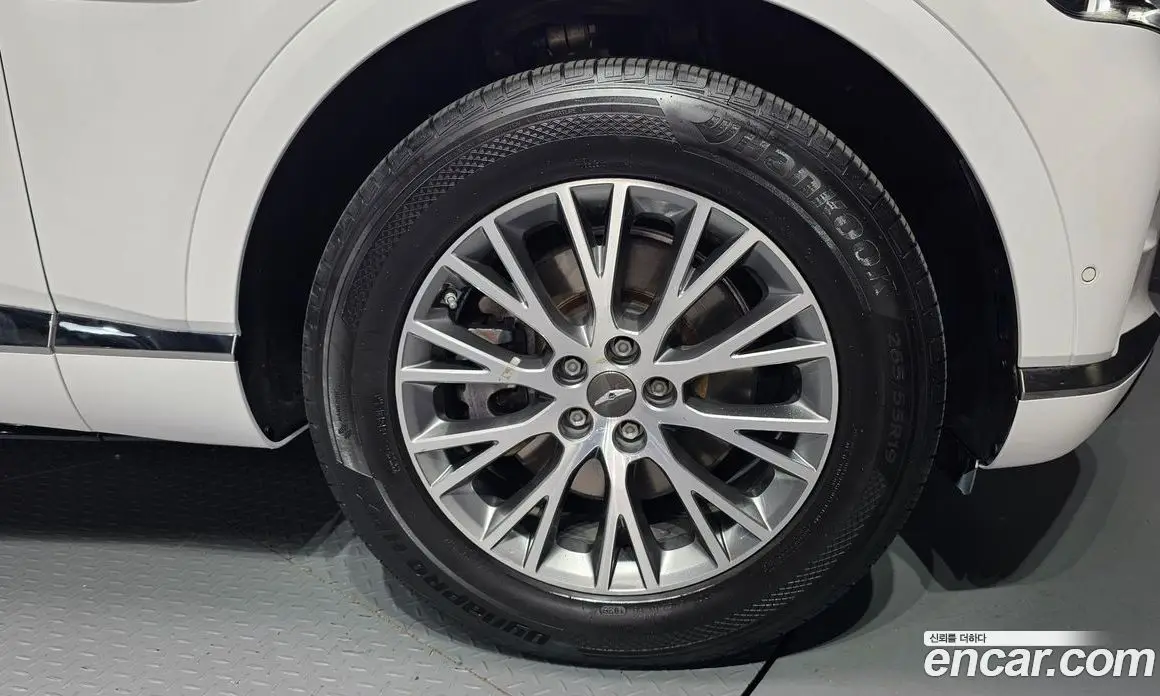Genesis GV80 2021 2.5 автомат (гидро), фото 7 Genesis GV80 2021 2.5 автомат (гидро), фото 7