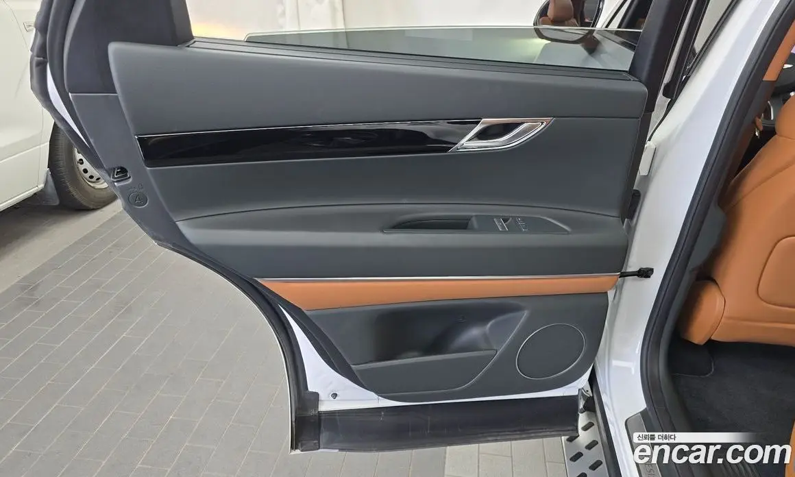 Genesis GV80 2023 3.5 автомат (гидро), фото 14