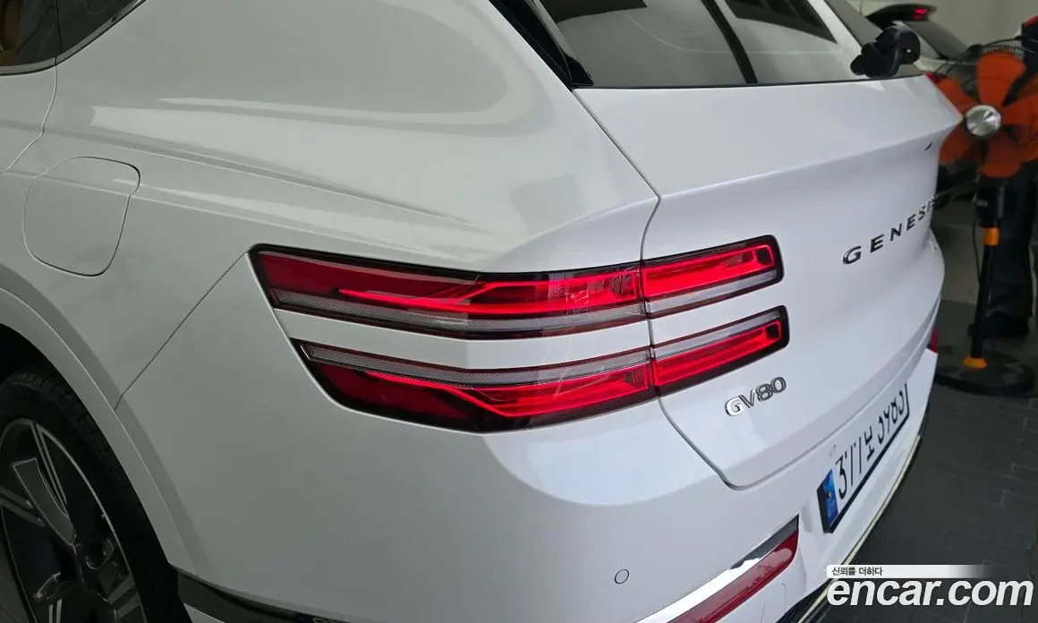 Genesis GV80 2023 3.5 автомат (гидро), фото 8