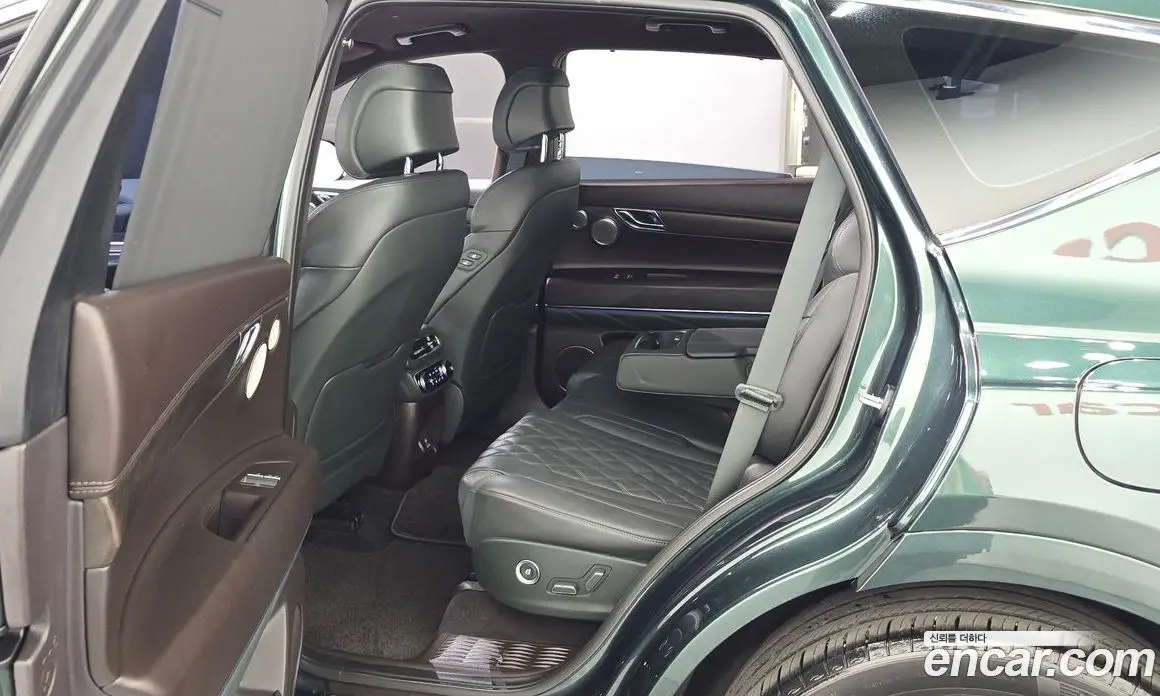 Genesis GV80 2023 3.0 автомат (гидро), фото 17