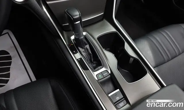 Honda Accord 2019 1.5 автомат (гидро), миниатюра 12