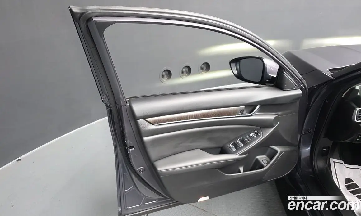 Honda Accord 2019 1.5 автомат (гидро), фото 14 Honda Accord 2019 1.5 автомат (гидро), фото 14