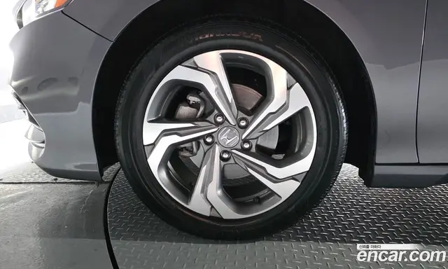 Honda Accord 2019 1.5 автомат (гидро), миниатюра 5 Honda Accord 2019 1.5 автомат (гидро), миниатюра 5