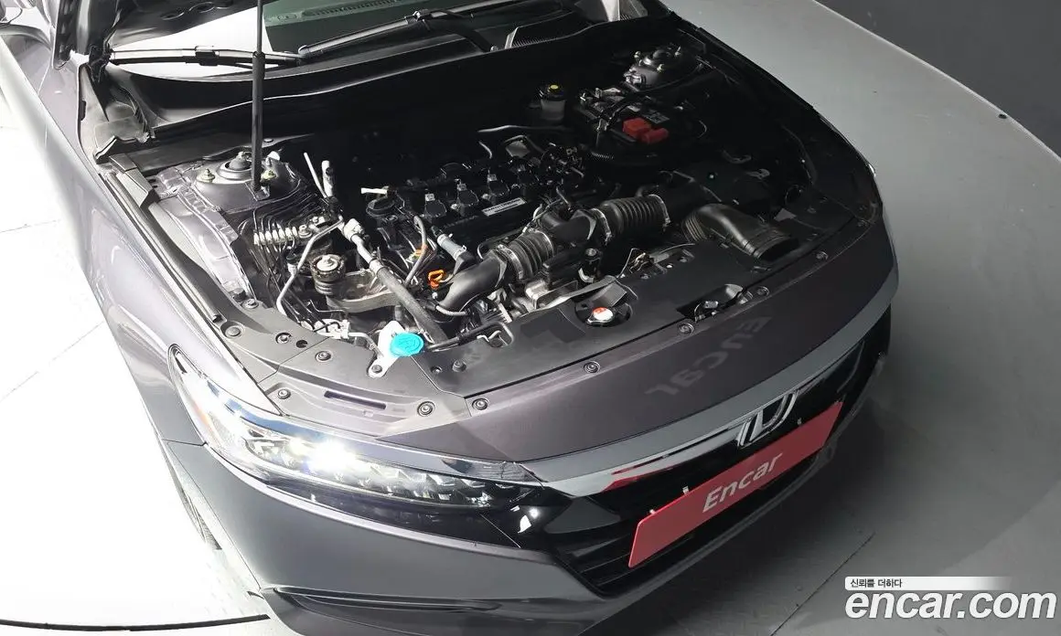 Honda Accord 2019 1.5 автомат (гидро), фото 6 Honda Accord 2019 1.5 автомат (гидро), фото 6