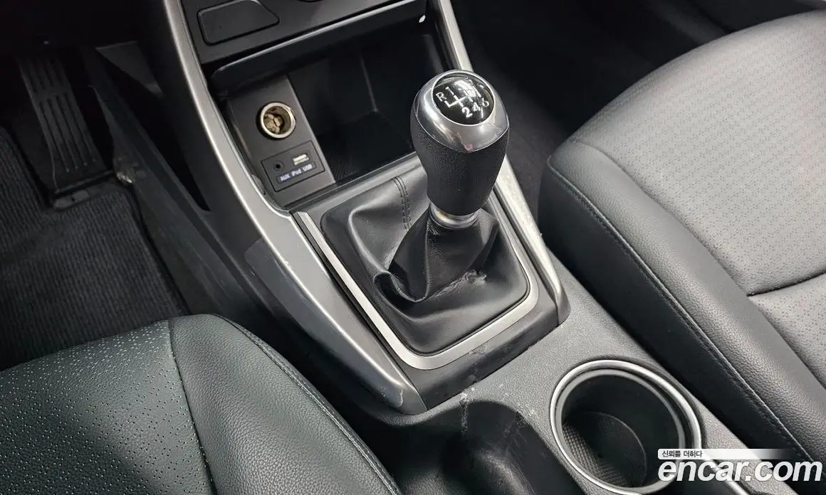 Hyundai Avante 2014 1.6 механика, фото 11