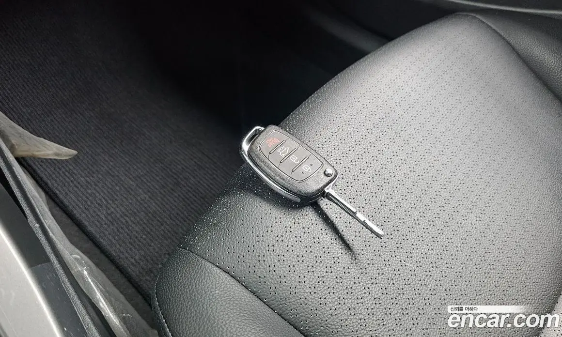 Hyundai Avante 2014 1.6 механика, фото 18