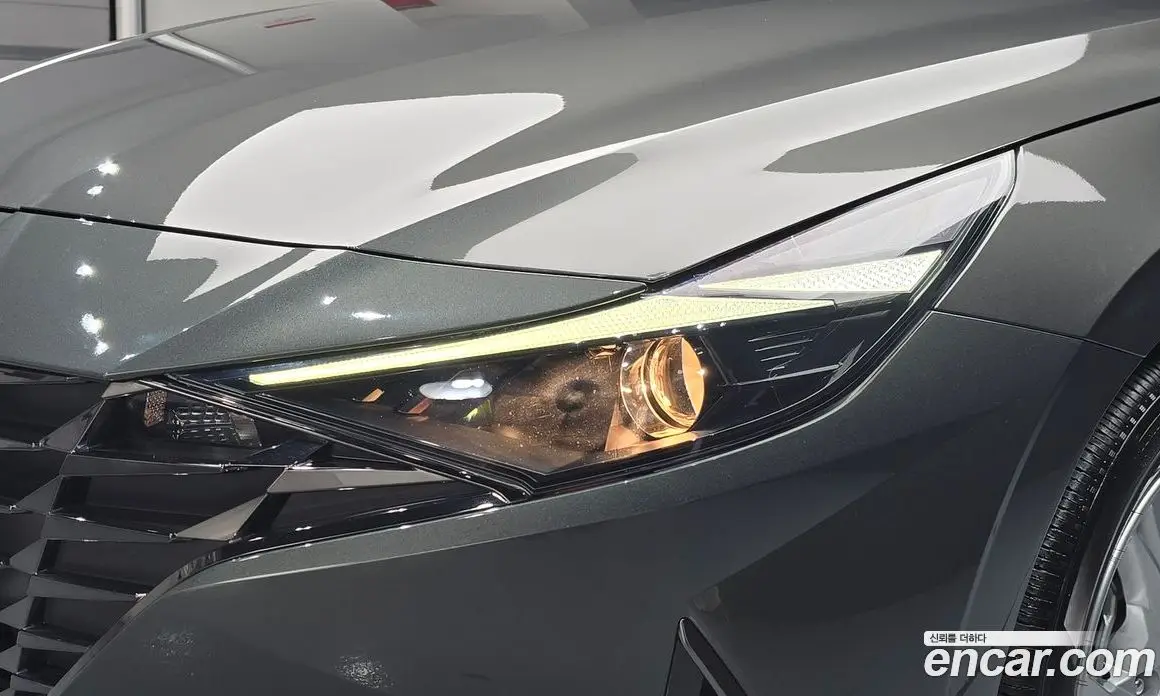 Hyundai Avante 2021 1.6 автомат (гидро), фото 8