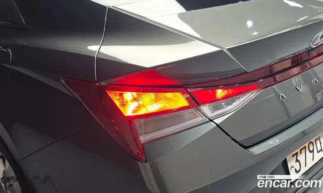 Hyundai Avante 2021 1.6 автомат (гидро), миниатюра 9