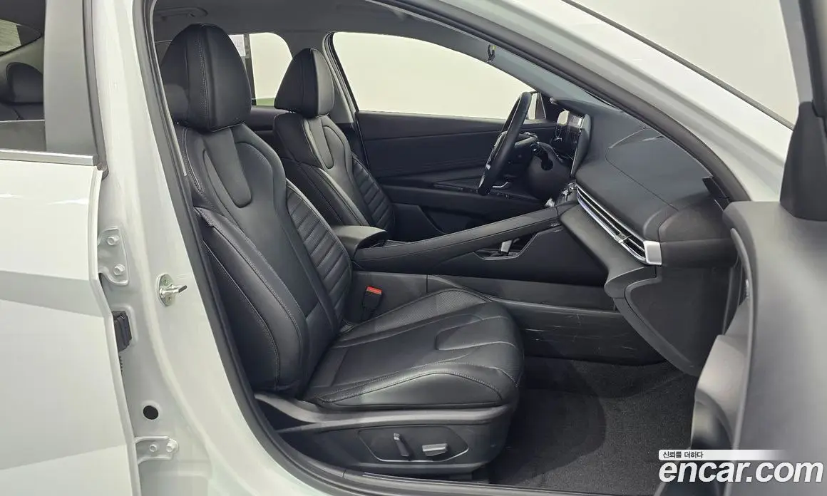 Hyundai Avante 2022 1.6 автомат (гидро), фото 13 Hyundai Avante 2022 1.6 автомат (гидро), фото 13