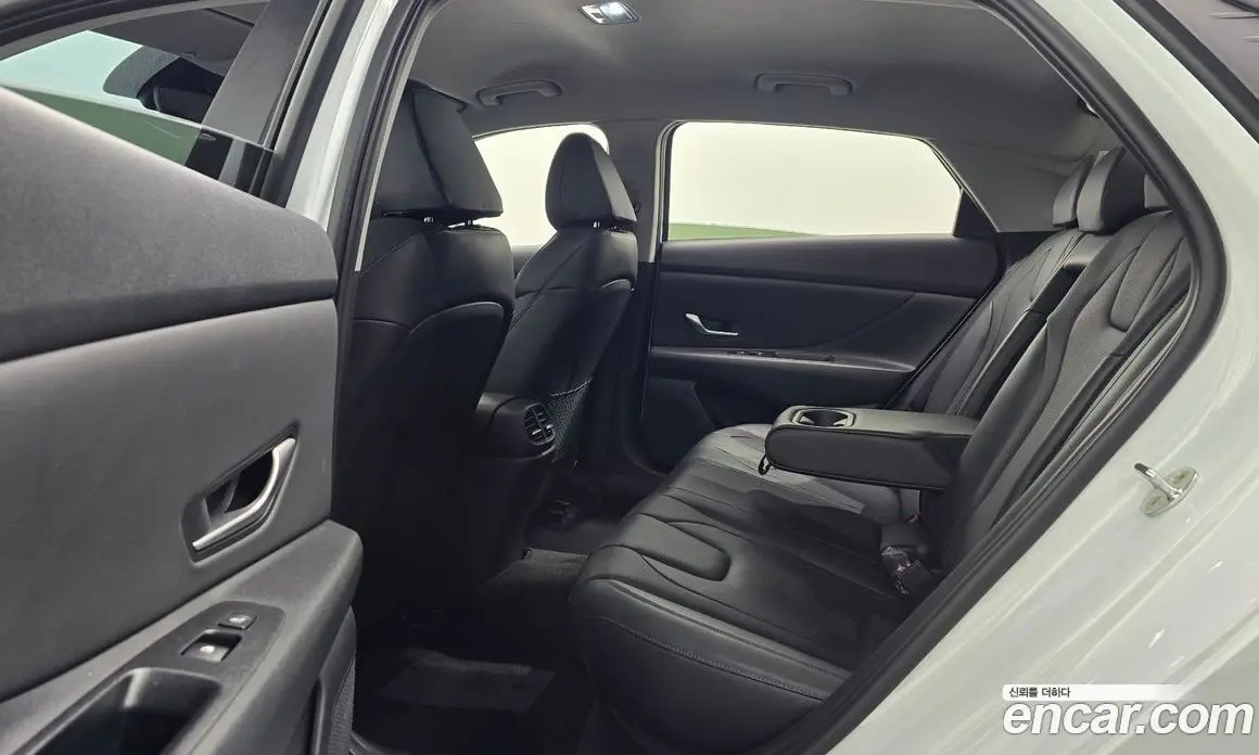 Hyundai Avante 2022 1.6 автомат (гидро), фото 18 Hyundai Avante 2022 1.6 автомат (гидро), фото 18