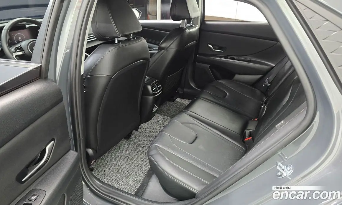 Hyundai Avante 2025 1.6 автомат (гидро), фото 18 Hyundai Avante 2025 1.6 автомат (гидро), фото 18