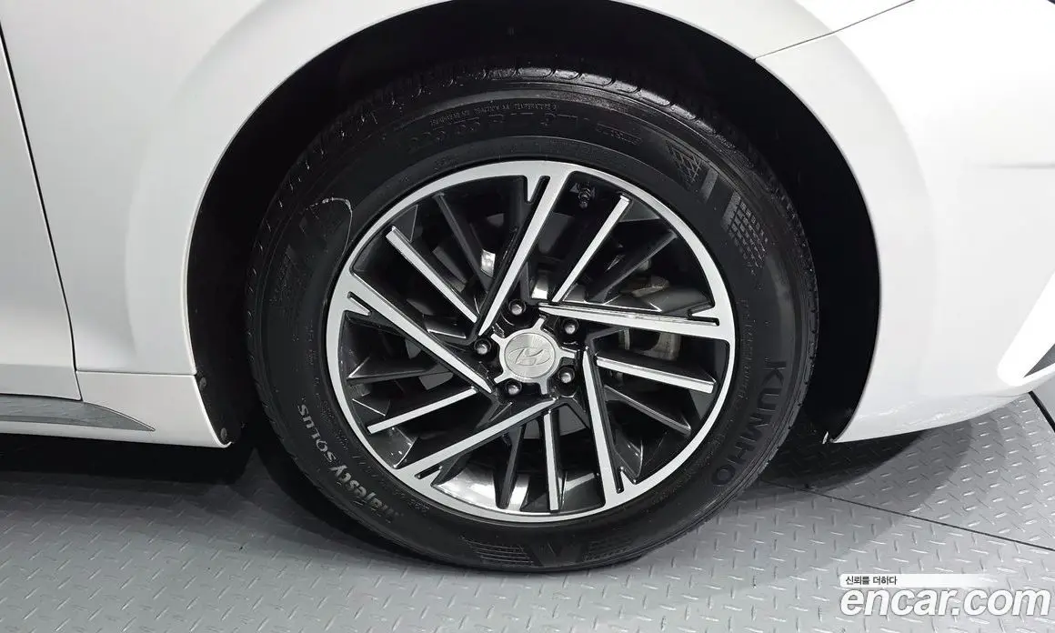 Hyundai Grandeur 2021 2.5 автомат (гидро), фото 5 Hyundai Grandeur 2021 2.5 автомат (гидро), фото 5