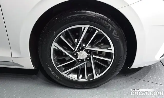 Hyundai Grandeur 2021 2.5 автомат (гидро), миниатюра 5 Hyundai Grandeur 2021 2.5 автомат (гидро), миниатюра 5