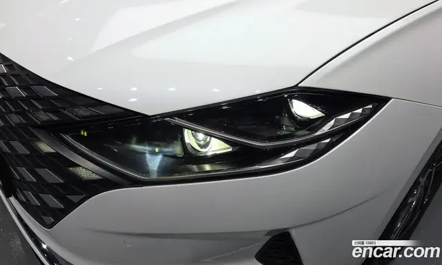 Hyundai Grandeur 2021 2.5 автомат (гидро), миниатюра 8 Hyundai Grandeur 2021 2.5 автомат (гидро), миниатюра 8