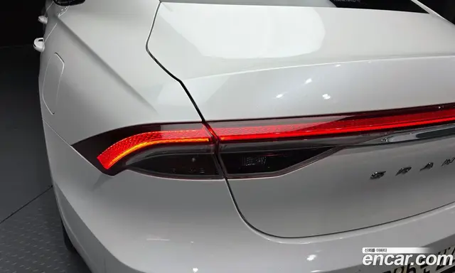 Hyundai Grandeur 2021 2.5 автомат (гидро), миниатюра 9 Hyundai Grandeur 2021 2.5 автомат (гидро), миниатюра 9