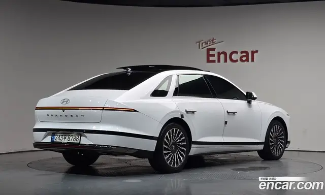 Hyundai Grandeur, 2024, 28 884 км