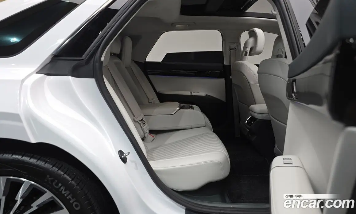 Hyundai Grandeur 2024 1.6 автомат (гидро), фото 17
