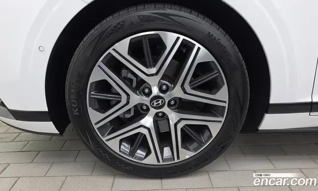 Hyundai Grandeur 2024 2.5 автомат (гидро), миниатюра 5