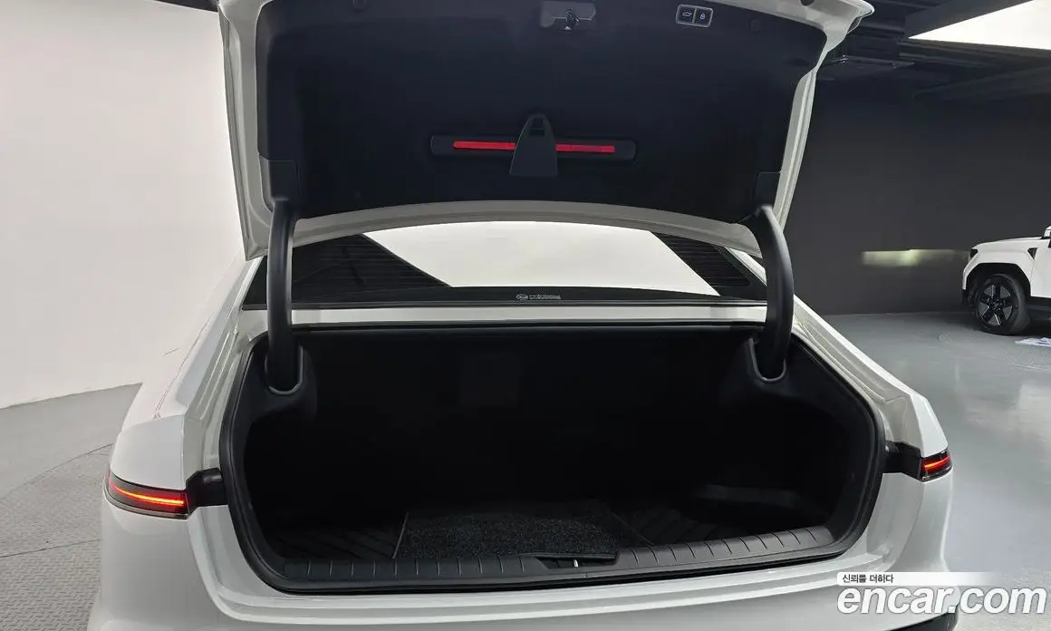 Hyundai Grandeur 2024 1.6 автомат (гидро), фото 20 Hyundai Grandeur 2024 1.6 автомат (гидро), фото 20