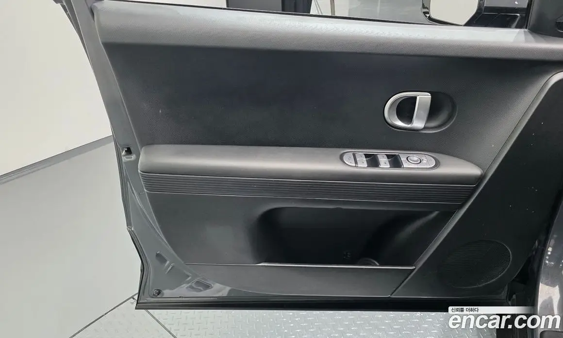 Hyundai Ioniq 5 2023 0.1 автомат (гидро), фото 13