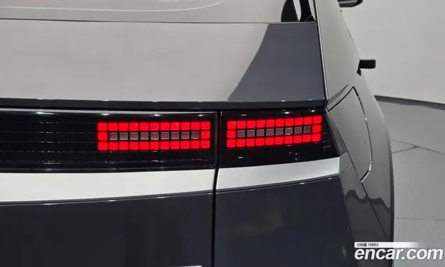 Hyundai Ioniq 5 2023 0.1 автомат (гидро), миниатюра 8