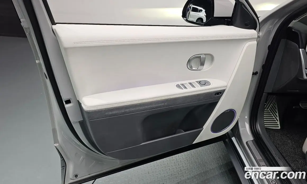 Hyundai Ioniq 5 2023 0.1 автомат (гидро), фото 14 Hyundai Ioniq 5 2023 0.1 автомат (гидро), фото 14