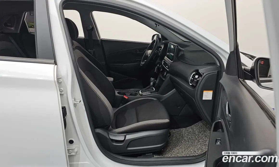 Hyundai Kona 2020 1.6 автомат (гидро), фото 16 Hyundai Kona 2020 1.6 автомат (гидро), фото 16