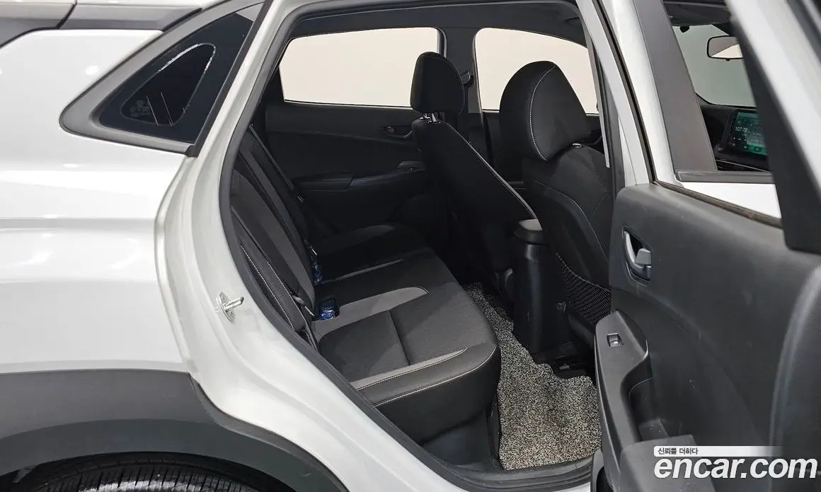 Hyundai Kona 2020 1.6 автомат (гидро), фото 17 Hyundai Kona 2020 1.6 автомат (гидро), фото 17