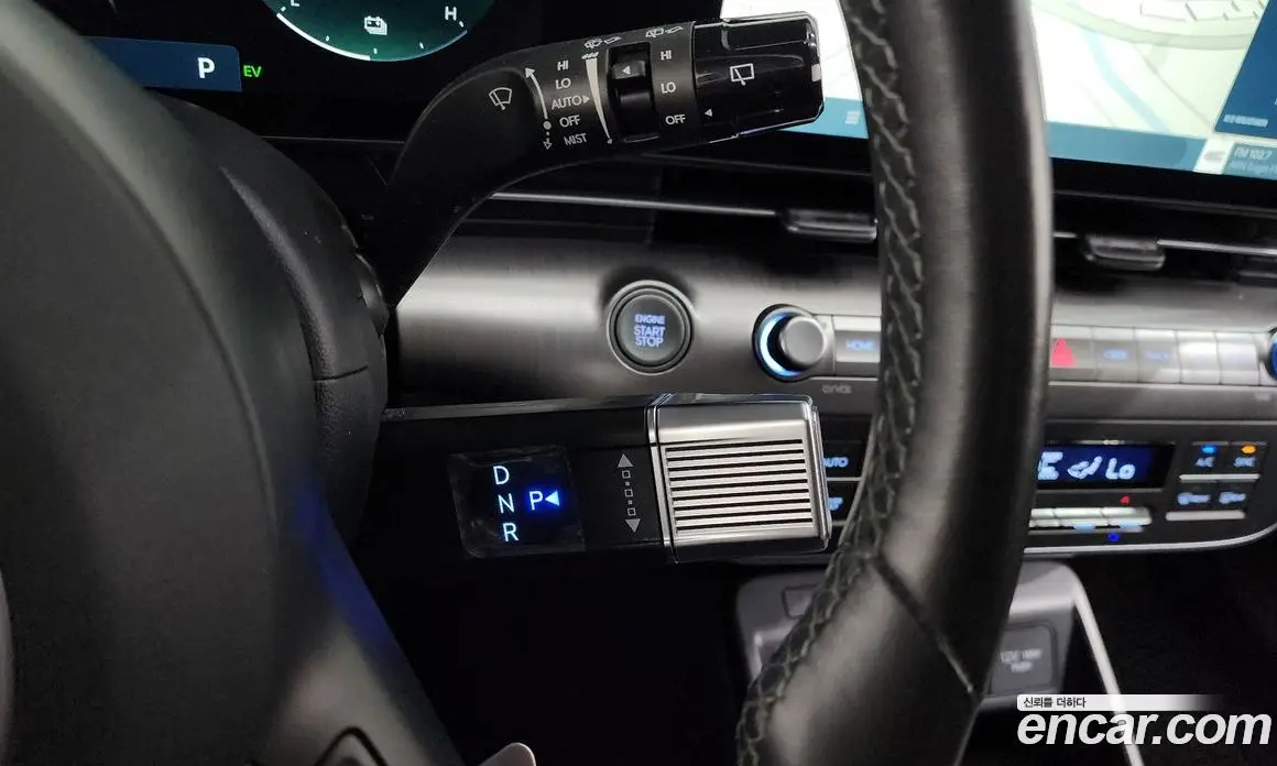 Hyundai Kona 2023 1.6 автомат (гидро), фото 12