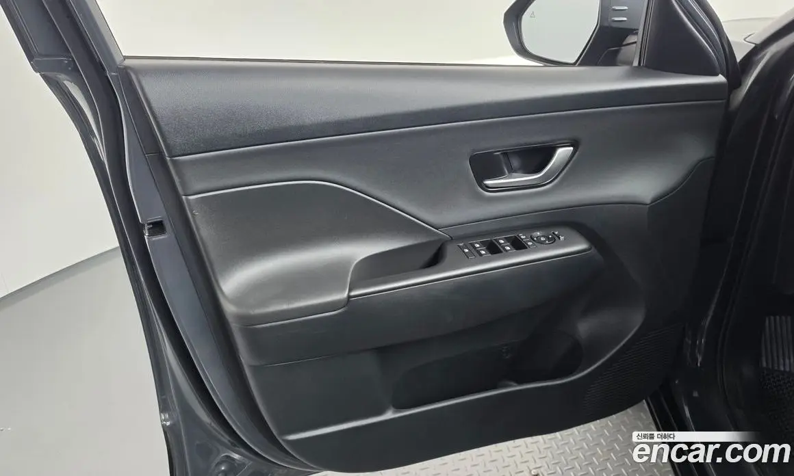 Hyundai Kona 2023 2.0 автомат (гидро), фото 14