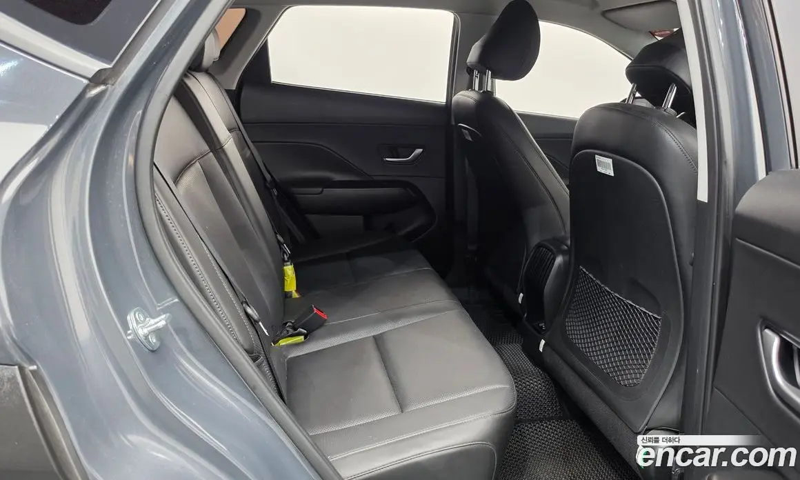 Hyundai Kona 2023 2.0 автомат (гидро), фото 18