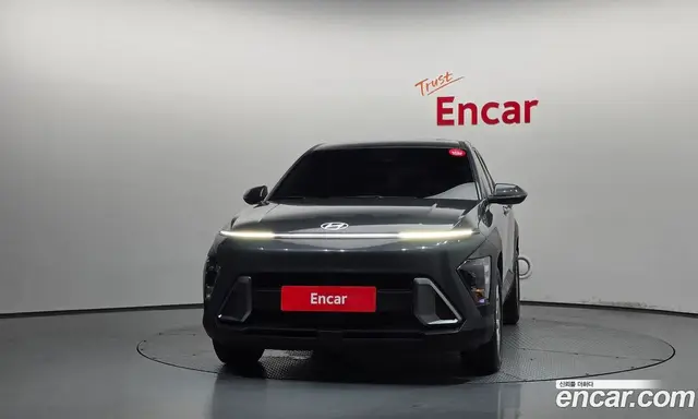 Hyundai Kona 2023 2.0 автомат (гидро), миниатюра 3