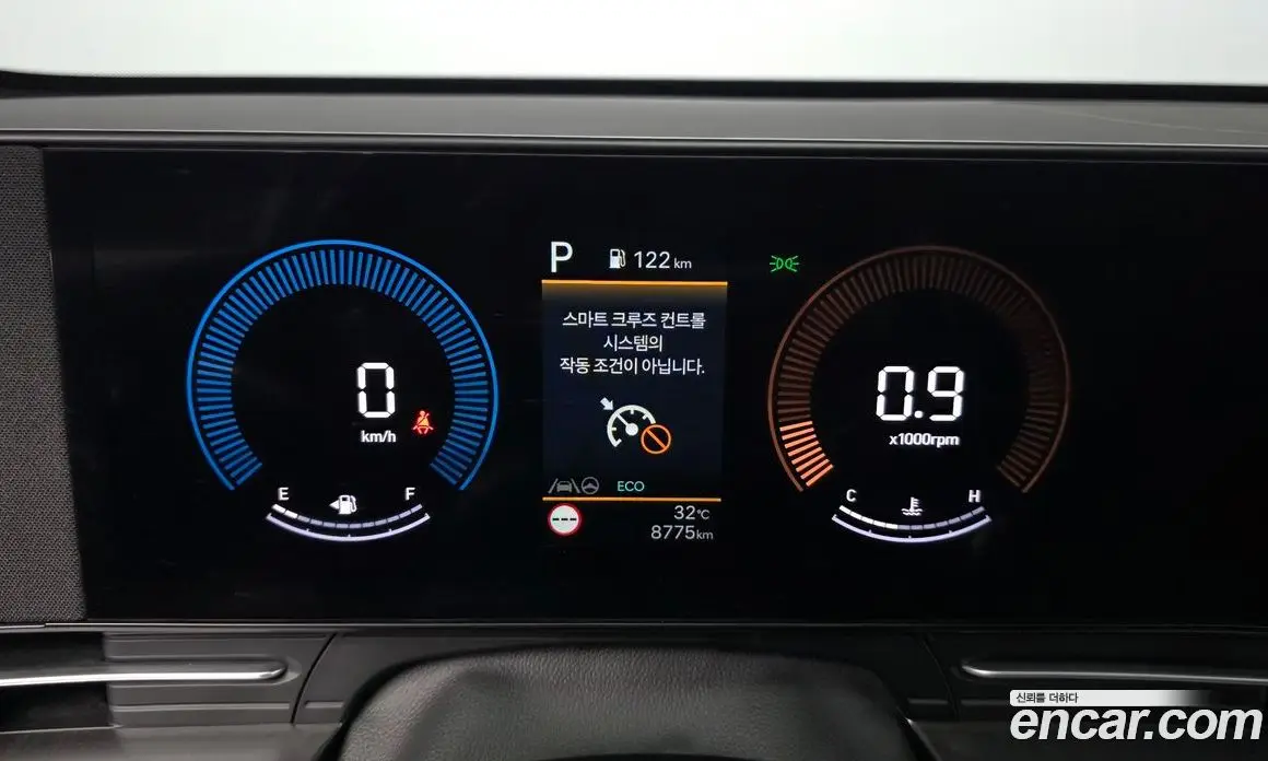 Hyundai Kona 2025 1.6 автомат (гидро), фото 11