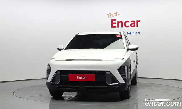 Hyundai Kona 2025 1.6 автомат (гидро), миниатюра 3