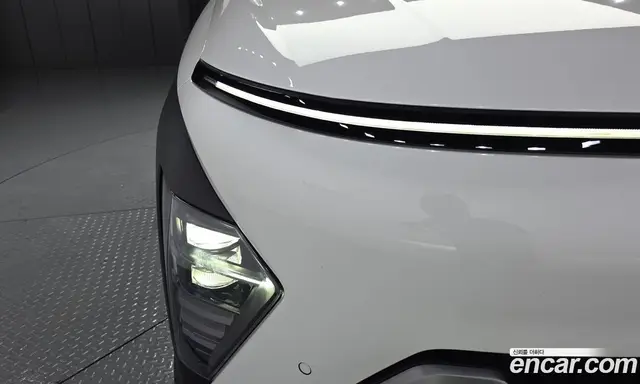 Hyundai Kona 2025 1.6 автомат (гидро), миниатюра 8