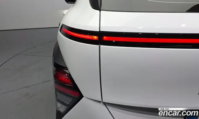 Hyundai Kona 2025 1.6 автомат (гидро), миниатюра 9